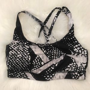 Lululemon Energy Bra (Size 6)